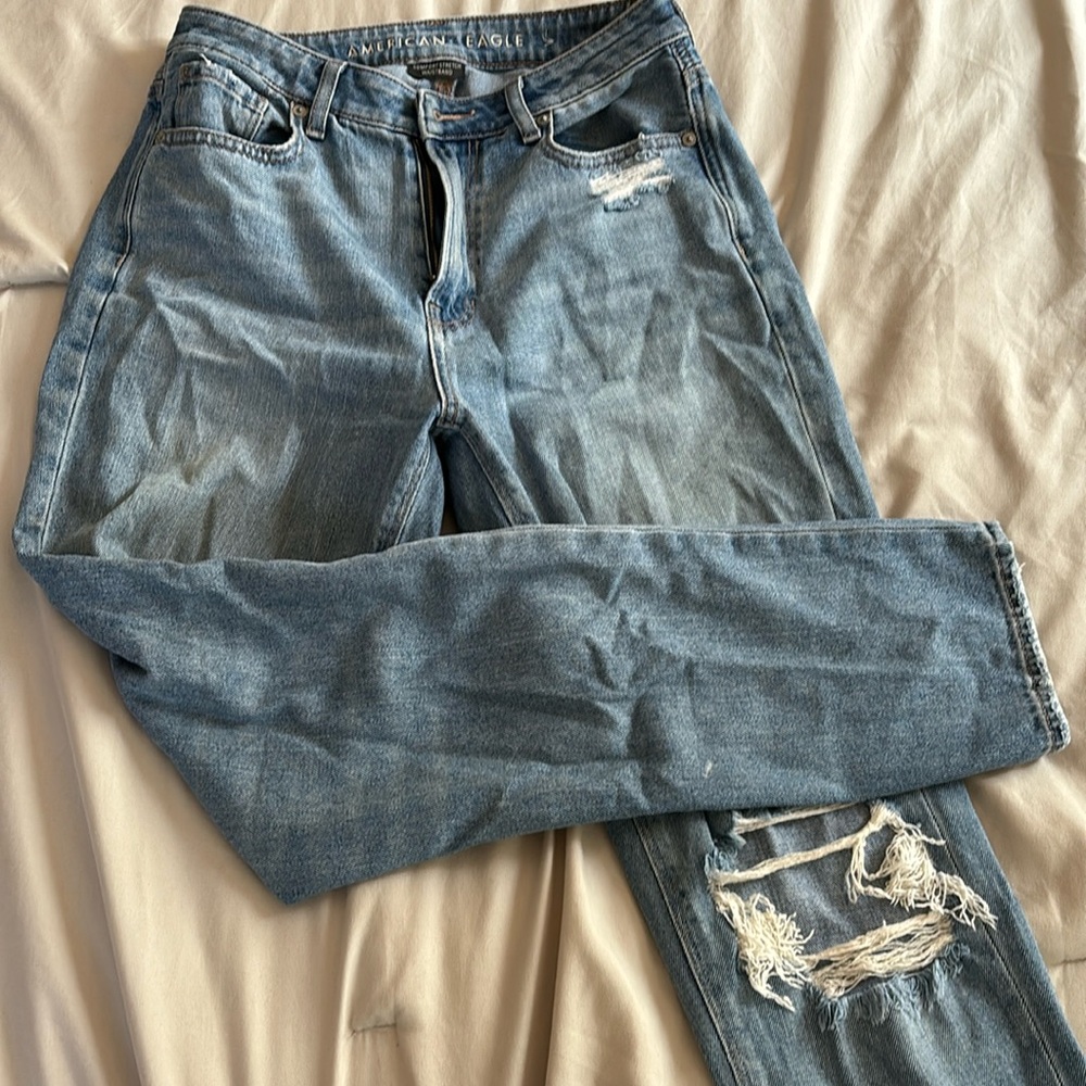 Blue American eagle jeans